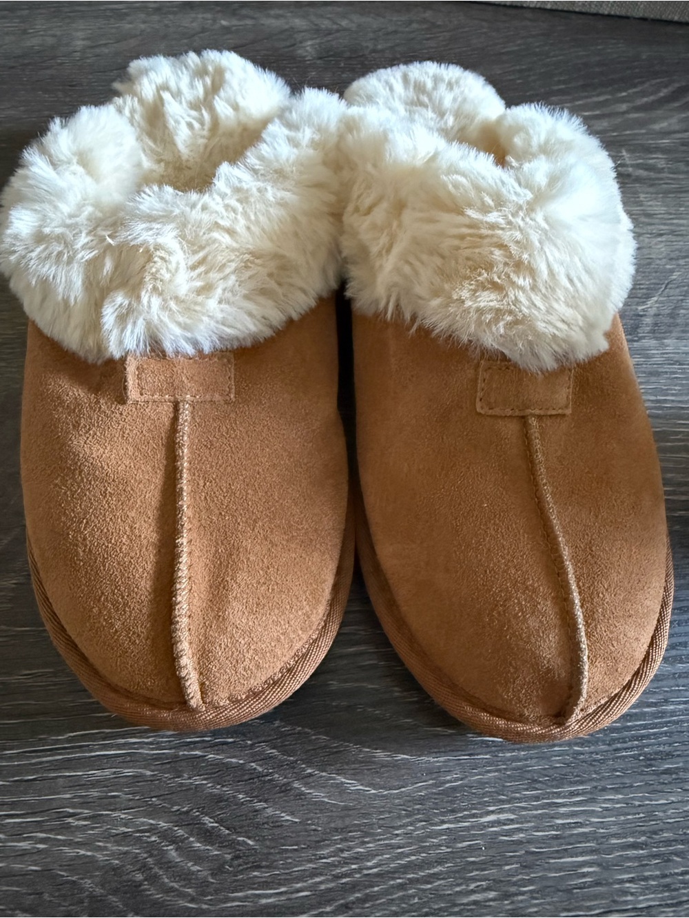 Cozy Faux-Shearling Slipper Mule in Chestnut Brown and Cream